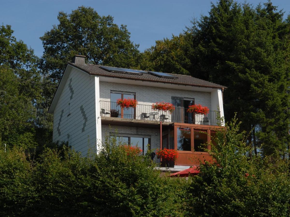 Modish Holiday Home In Waimes With Sauna Exterior foto